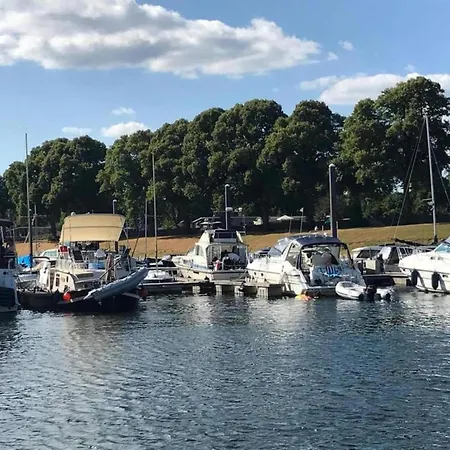 Alpstuga In Gelderland With Hot Tub Lathum