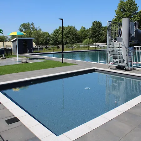 In Gelderland With Hot Tub * Lathum